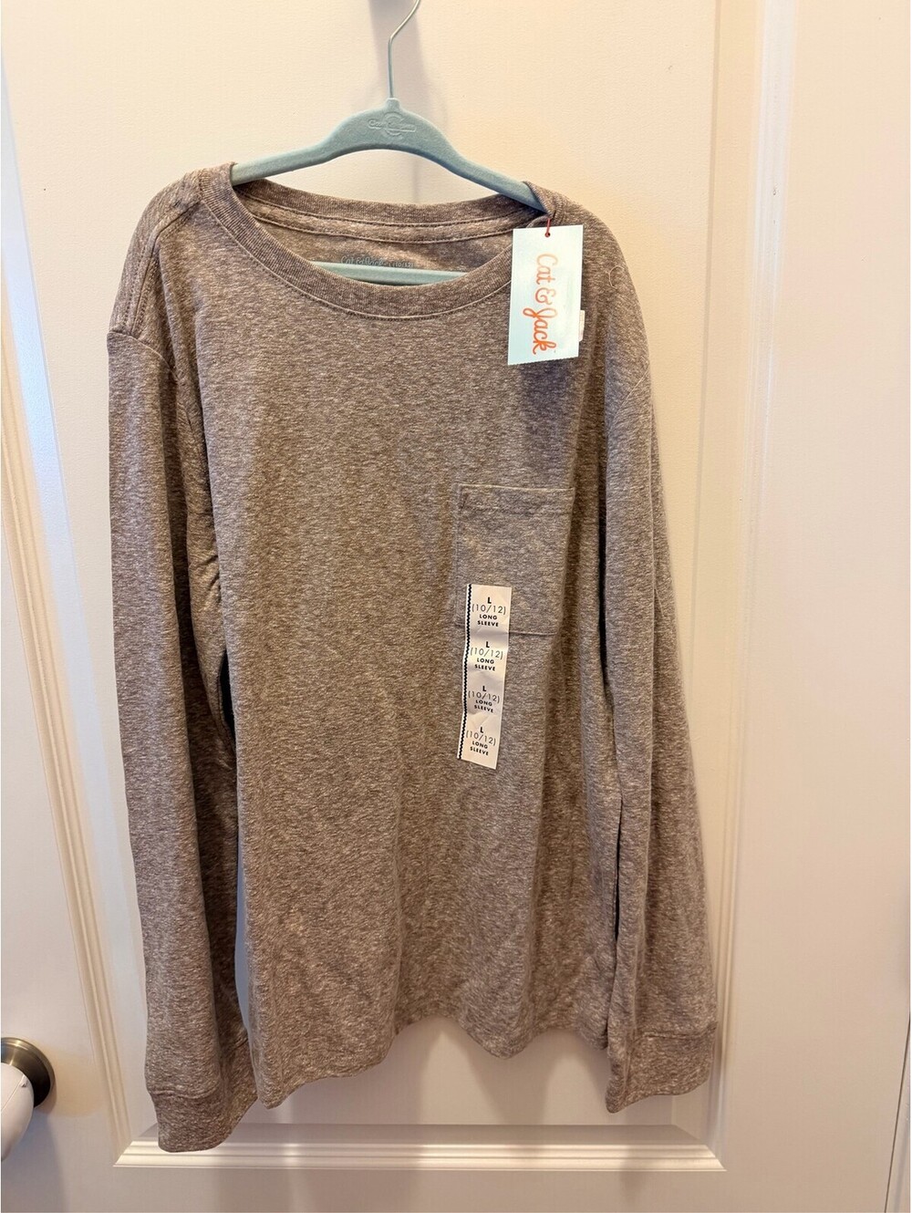 Cat & Jack Boys Long Sleeve Pocket T-Shirt Gray Heather Size L 10/12 super soft
